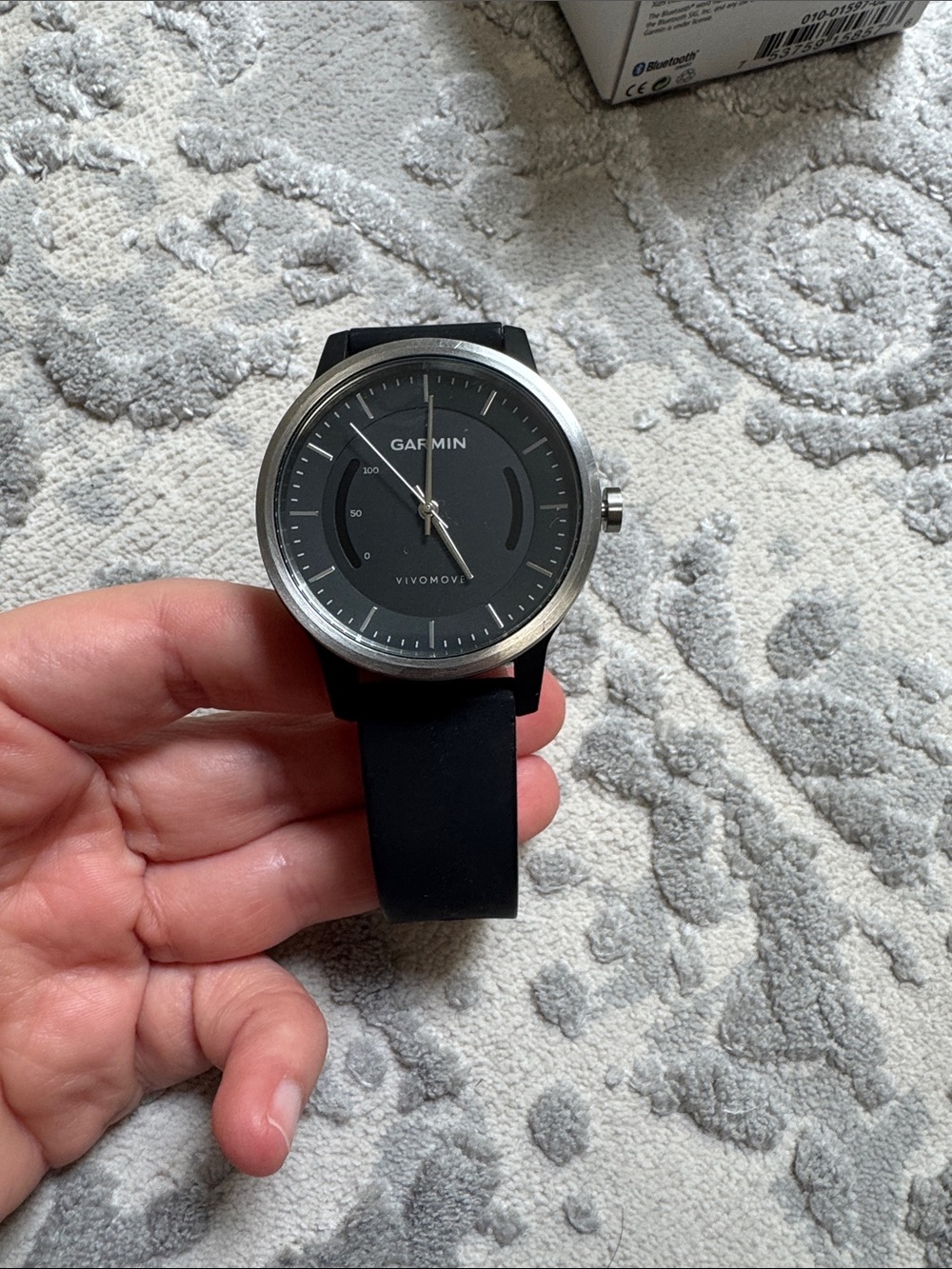 Garmin Vivomove Activity Tracker